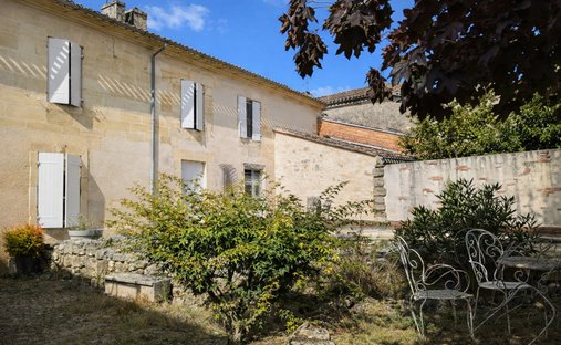 Villa in Saint-Germain-du-Puch, Nouvelle-Aquitaine, France 1