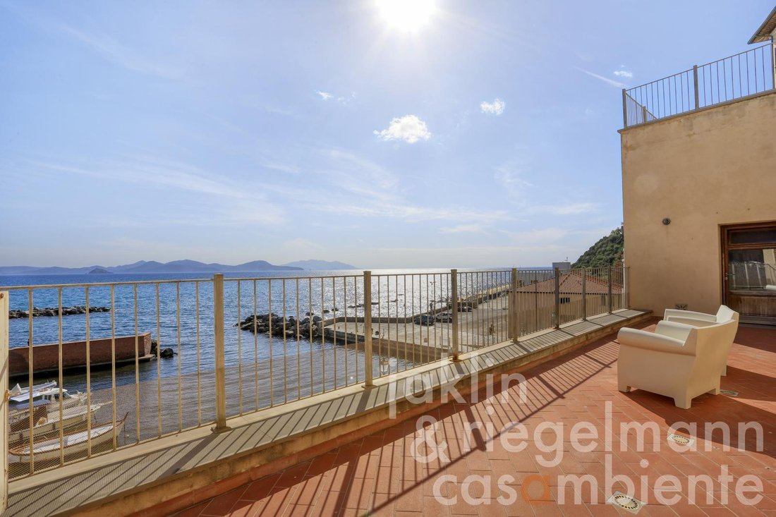 Apartment in Center, Piombino, Tuscany 2 - 18265592