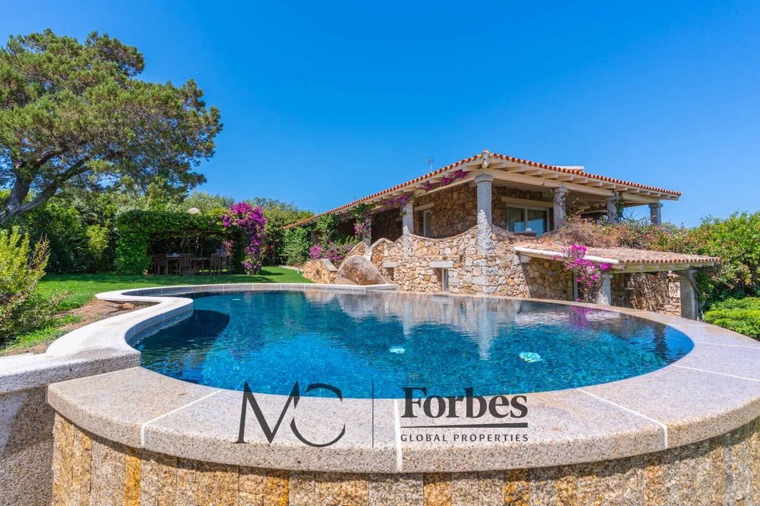 Villa in Porto Rotondo, Olbia, Sardinia 3 - 18267090