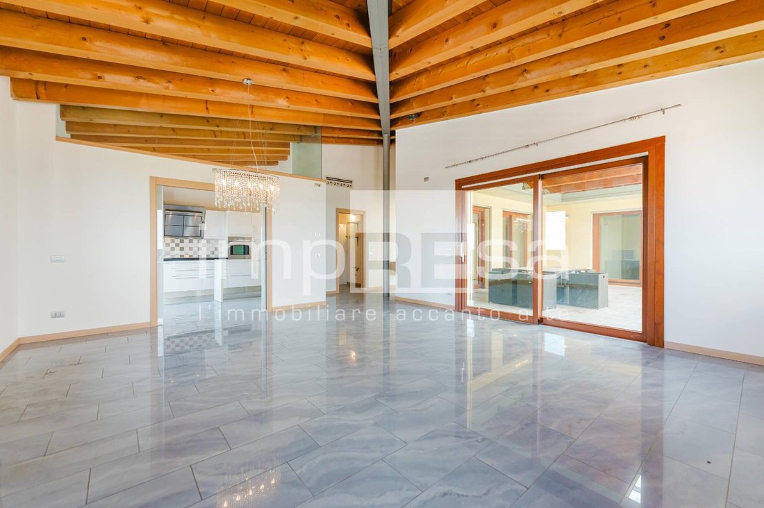Apartment in City Center, Conegliano, Veneto 1 - 18267011