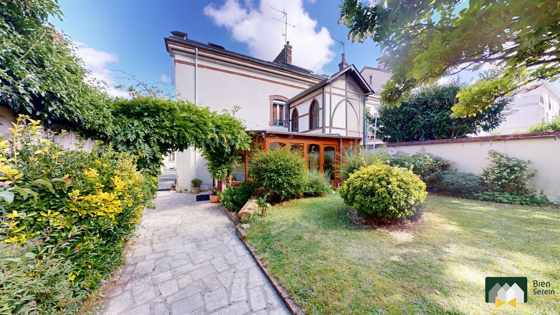 House in Haute Ville-Basse Ville, Chartres, France 1 - 18267233