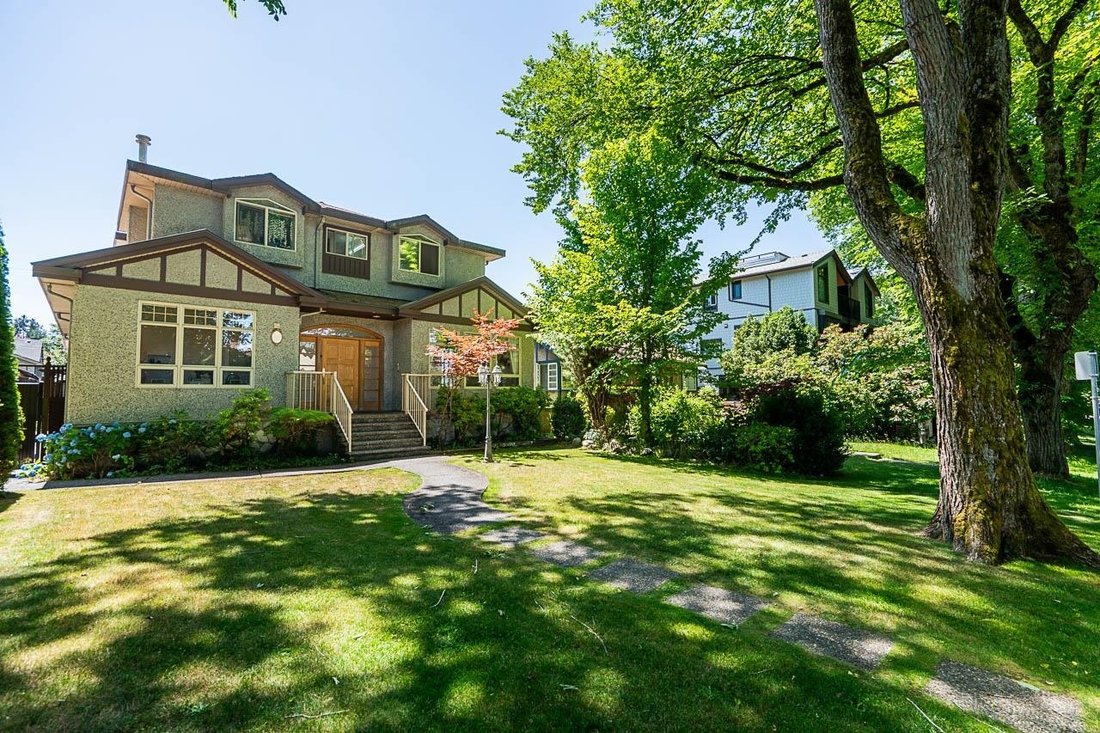 House in Vancouver, British Columbia, Canada 2 - 18267132