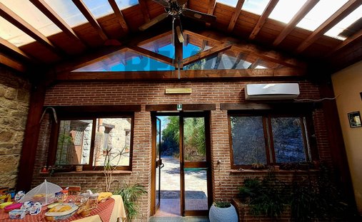 Casa di campagna a Collesano, Sicilia, Italia 1