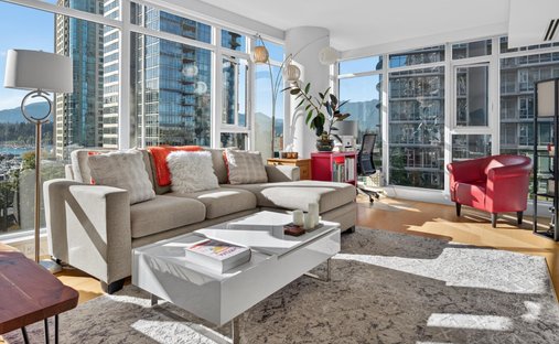 House in Vancouver, British Columbia, Canada 1