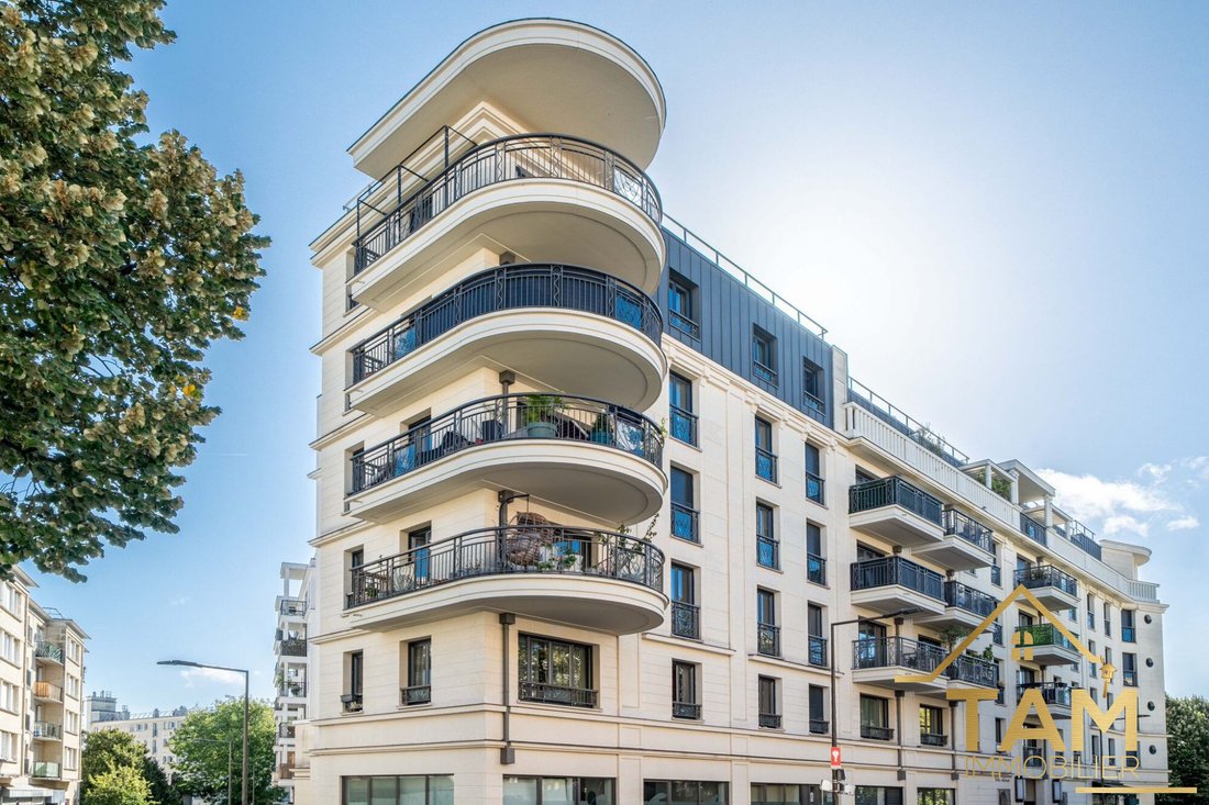Apartment in Plateau Nord, Suresnes, France 1 - 18267259