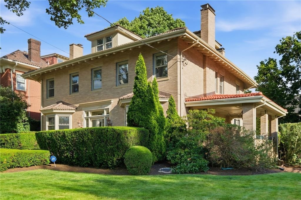 House in Pittsburgh, Pennsylvania, United States 2 - 18267298