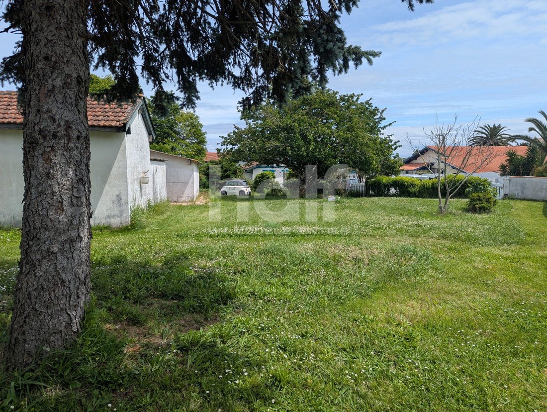 Land in Anglet, Nouvelle-Aquitaine, France 5 - 18267174
