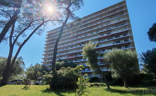 Apartment in Val de Cagne-Colline Route de Vence, Cagnes-sur-Mer, France 1