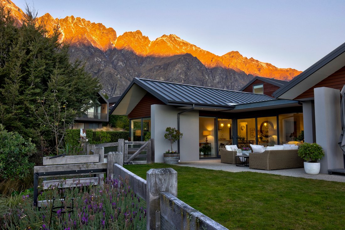 House in Queenstown, Otago, New Zealand 1 - 18267231