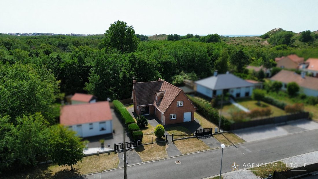 House in Cucq, Hauts-de-France, France 1 - 17995682