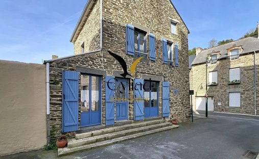 House in Cancale, Brittany, France 1