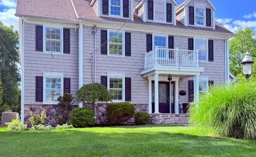 House in Cranford, New Jersey, United States 1