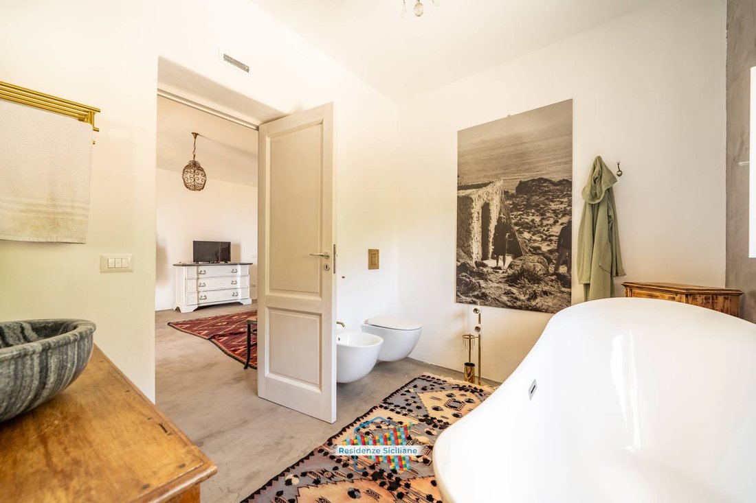 Villa in Leni, Sicily, Italy 5 - 14304667