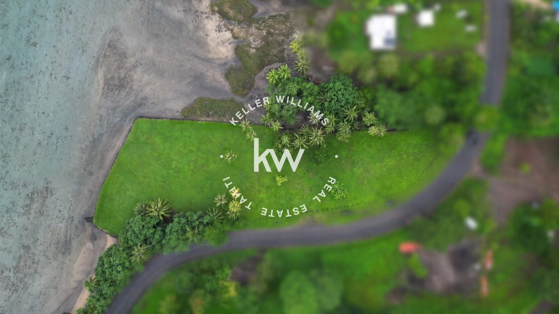 Land in Moorea-Maiao, Windward Islands, French Polynesia 5 - 18124592