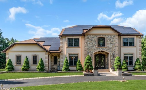 House in Manalapan Township, New Jersey, United States 1