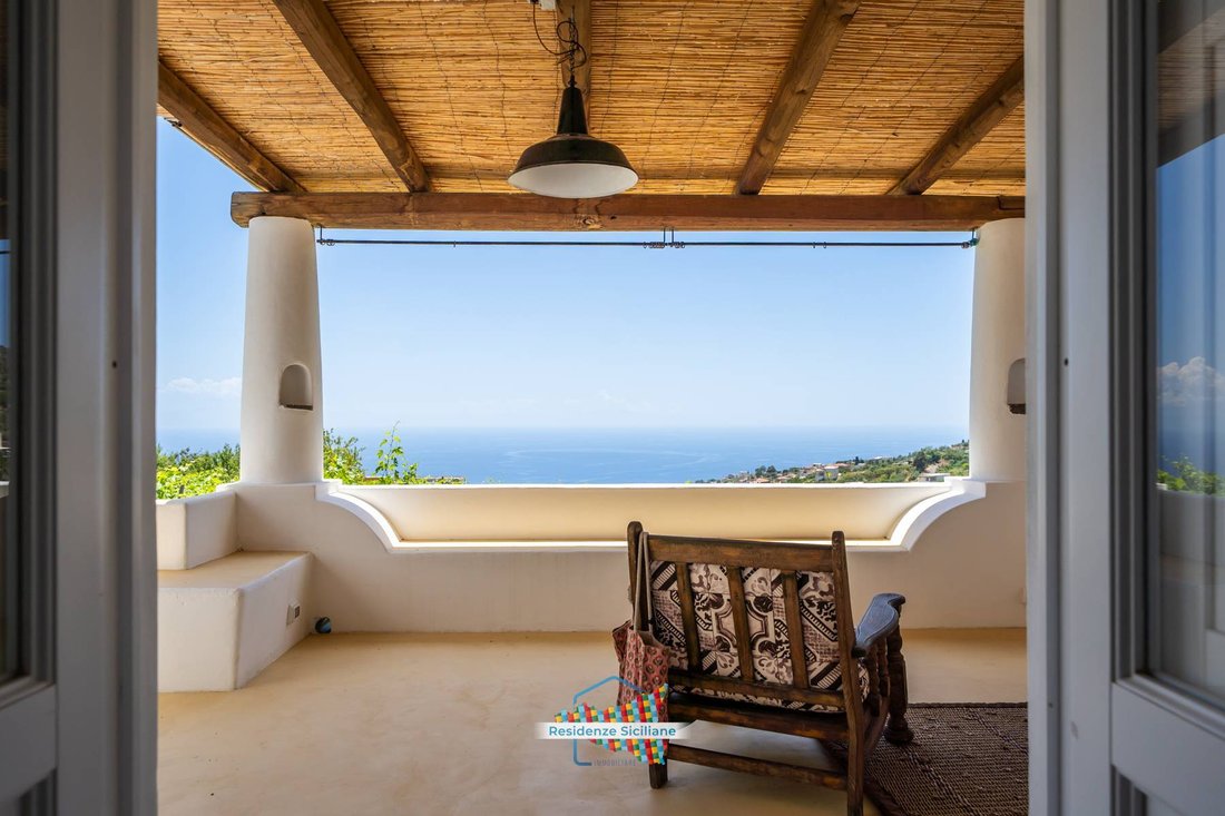 Villa in Leni, Sicily, Italy 2 - 14304667