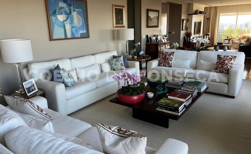 Condo in São Paulo, State of São Paulo, Brazil 1