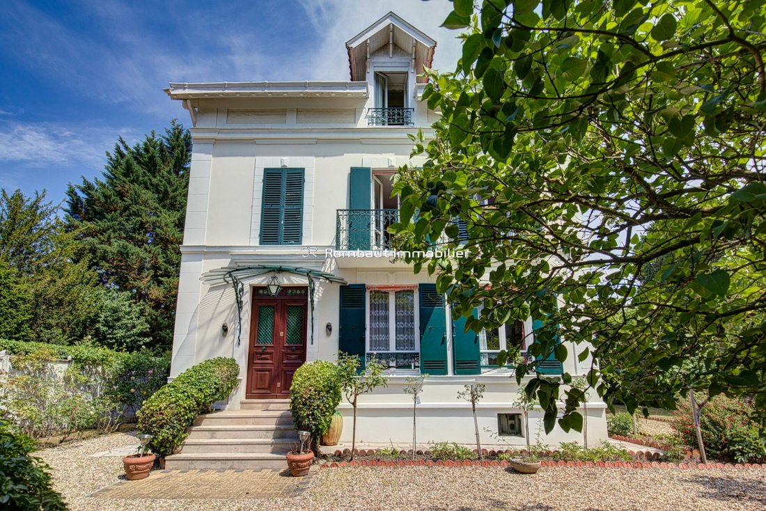 House in Chateau de Vaucresson, Vaucresson, France 1 - 18267271