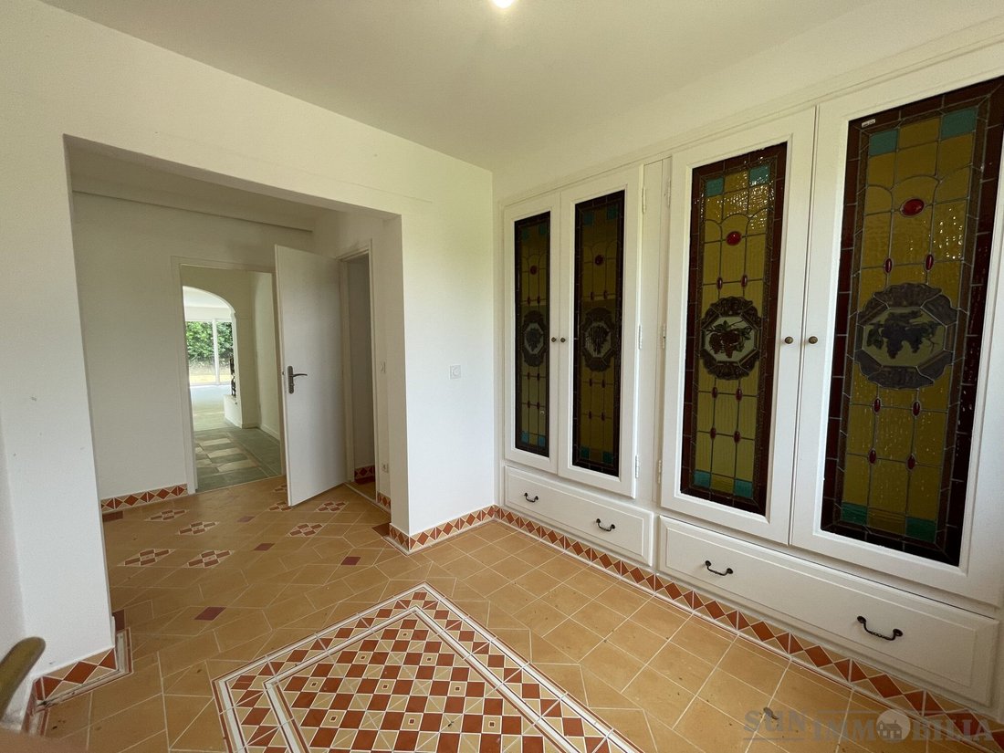 Villa in Nord, La Gaude, France 5 - 18267236
