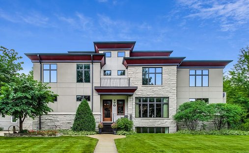 House in Elmhurst, Illinois, United States 1