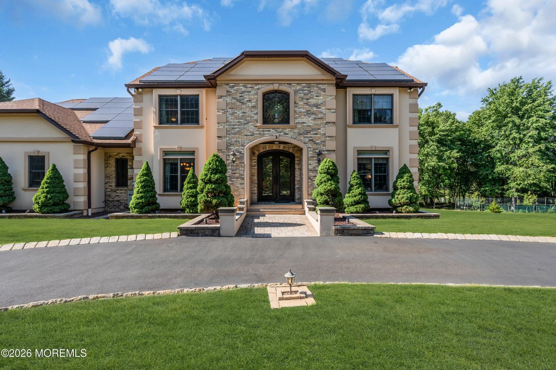House in Manalapan Township, New Jersey, United States 2 - 18267116