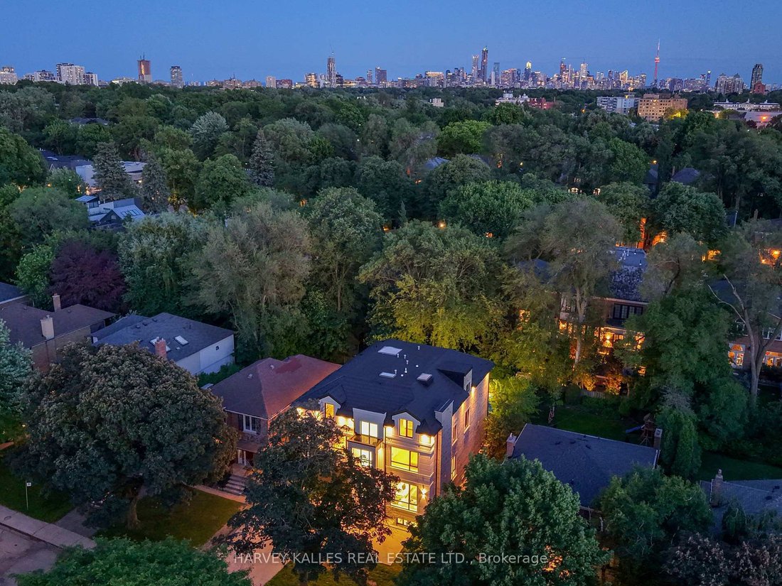 House in Toronto, Ontario, Canada 2 - 18267048