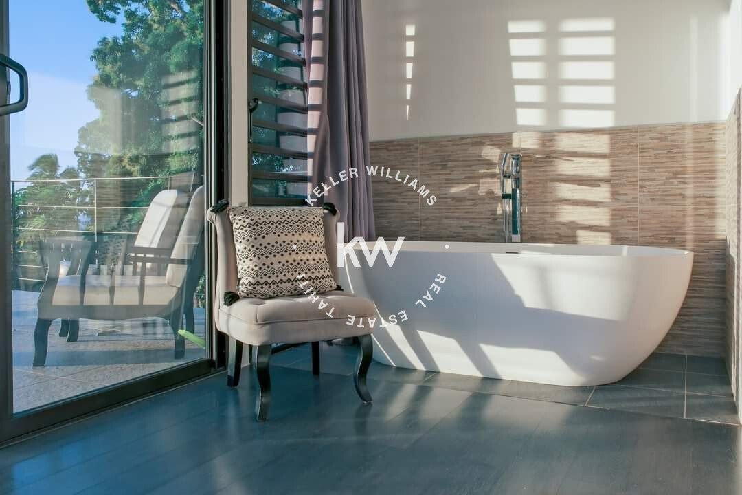 House in Arue, Windward Islands, French Polynesia 4 - 16817805
