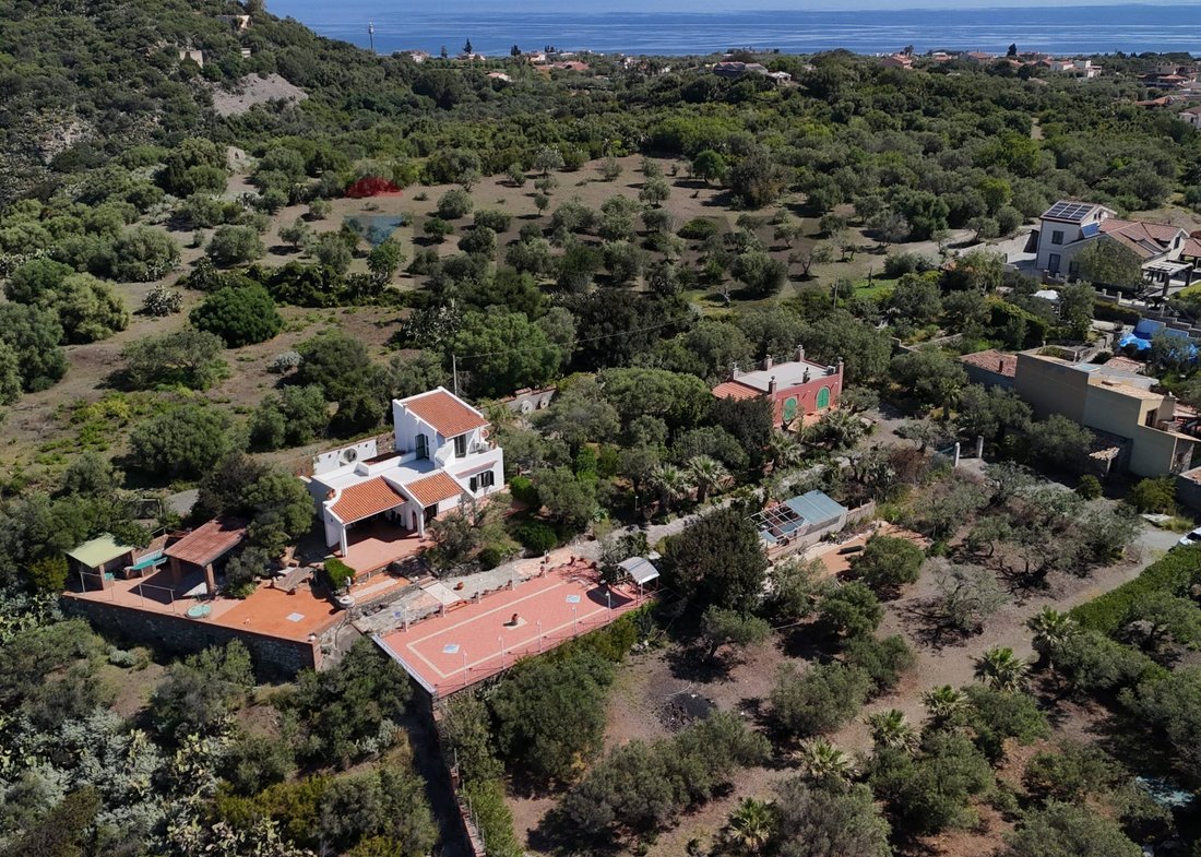 Villa in Milazzo, Sicily, Italy 5 - 18267028