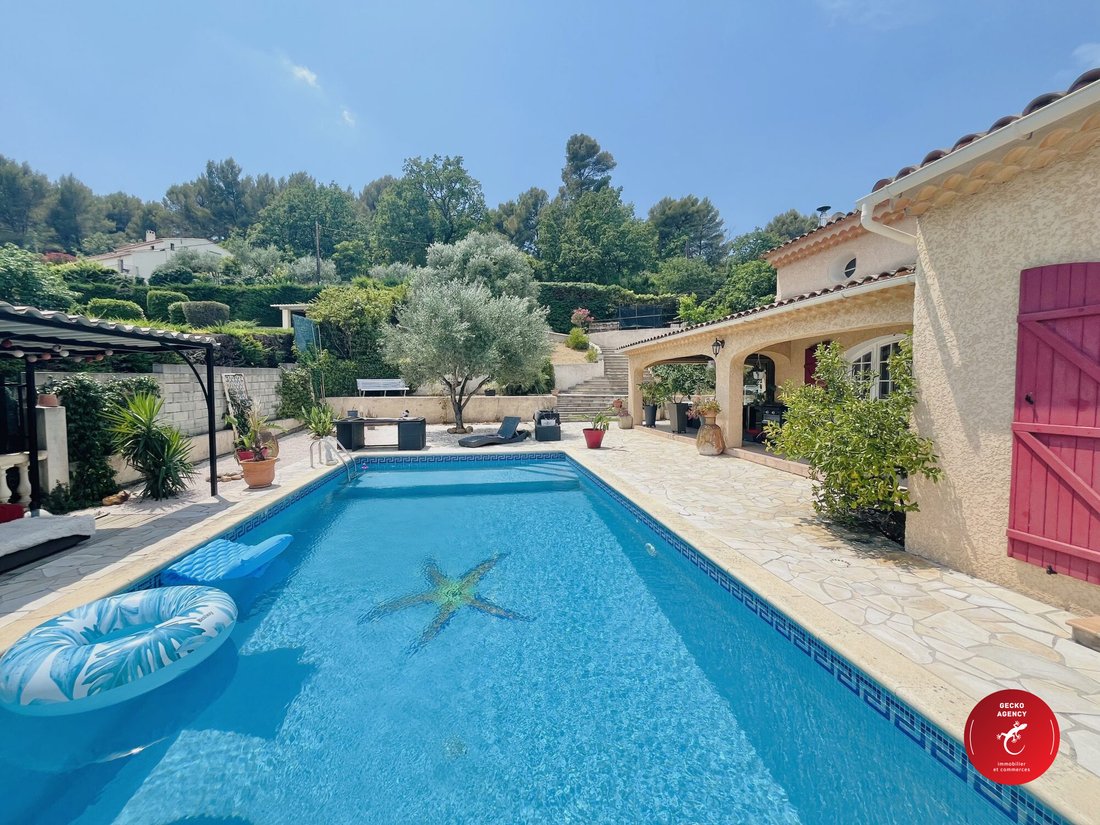 Villa in Centre Ancien, Draguignan, France 3 - 18267197