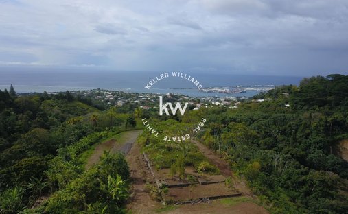 Land in Fa'a'ā, Windward Islands, French Polynesia 1