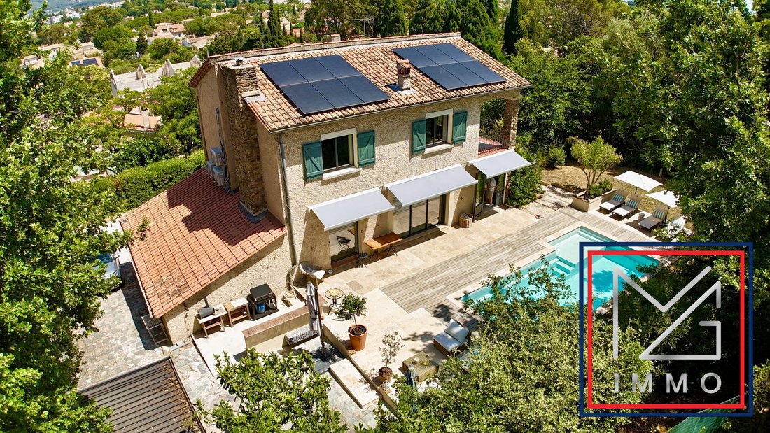 Country House in La Garde, Provence-Alpes-Côte d'Azur, France 3 - 18267151