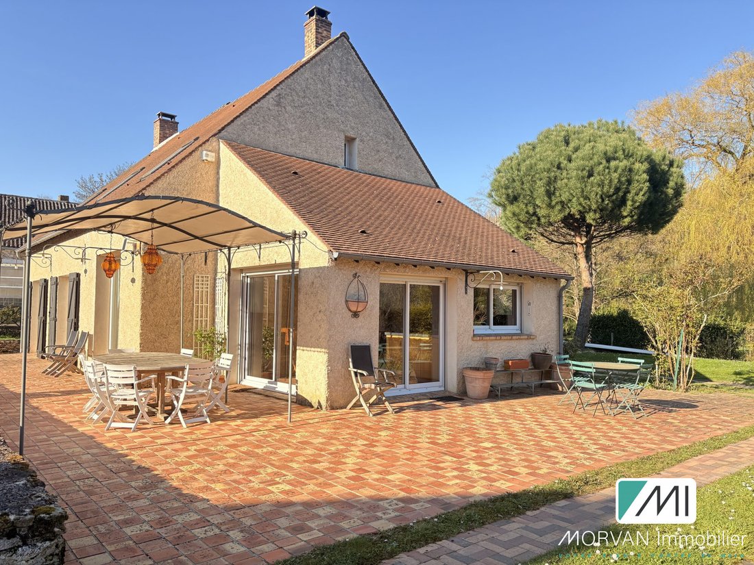 House in La Celle-les-Bordes, Ile-de-France, France 1 - 18267261