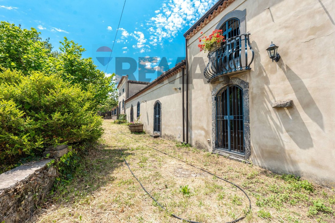 Country House in Linguaglossa, Sicily, Italy 1 - 18267029