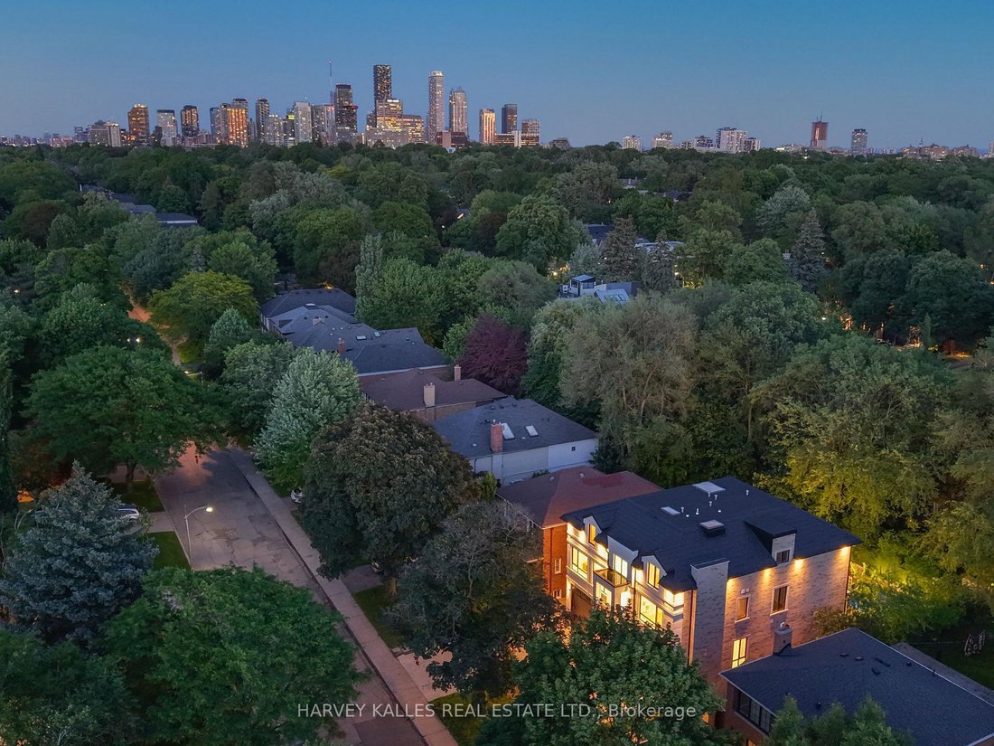 House in Toronto, Ontario, Canada 3 - 18267048