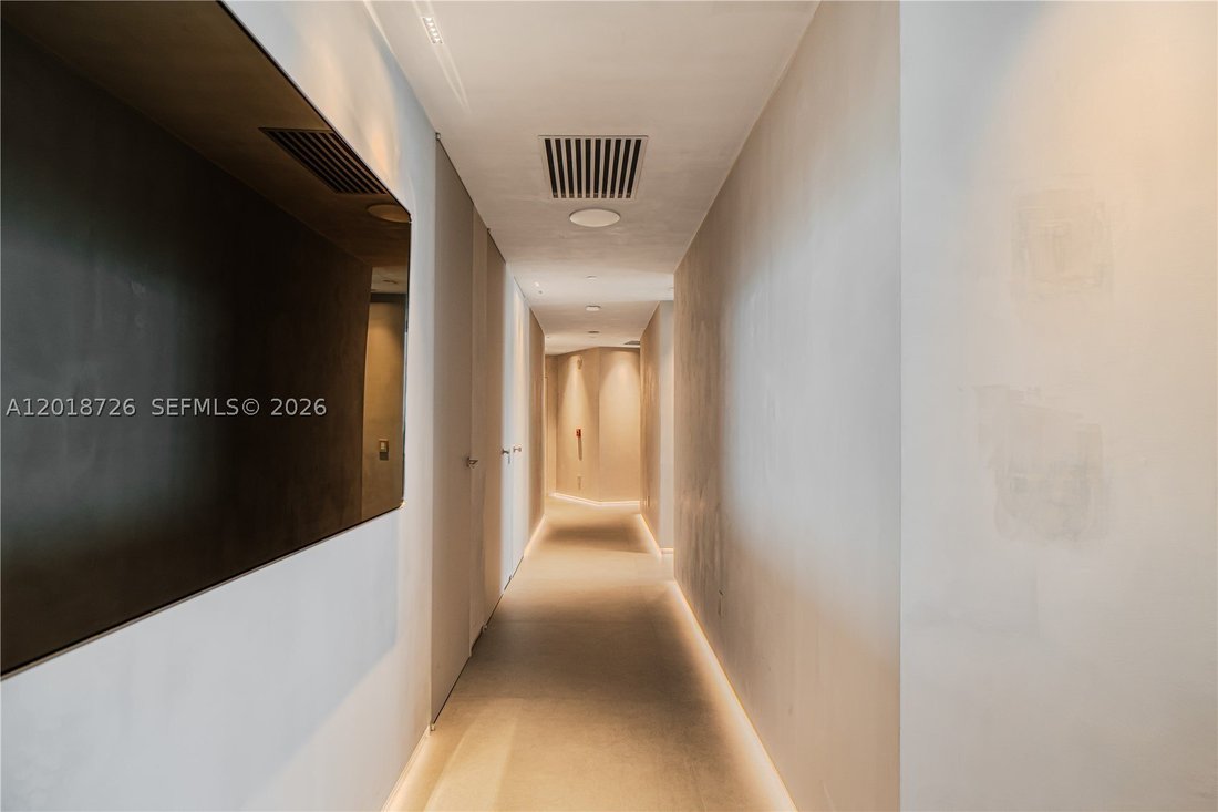 House in Sunny Isles Beach, Florida, United States 5 - 17924540