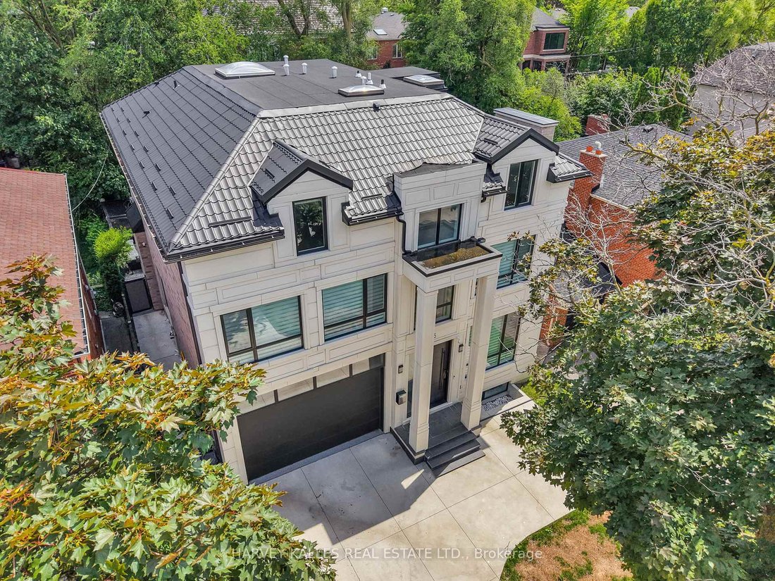 House in Toronto, Ontario, Canada 5 - 18267048
