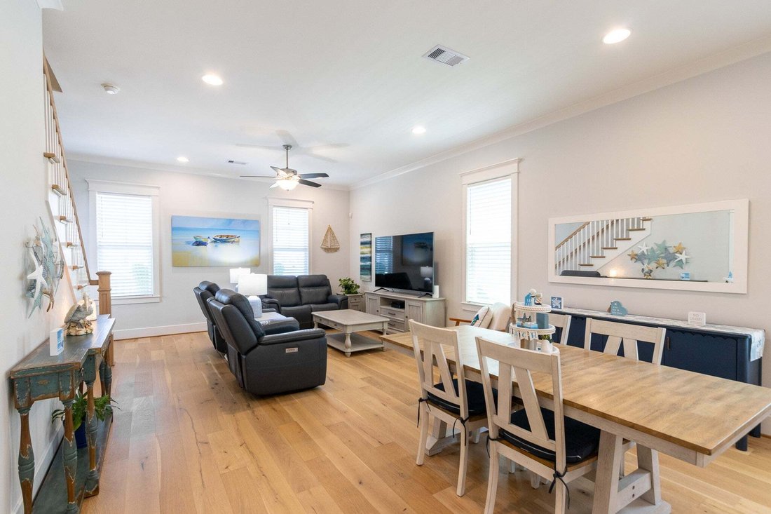 House in Galveston, Texas, United States 5 - 18266976