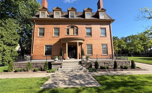 House in Pittsburgh, Pennsylvania, United States 1