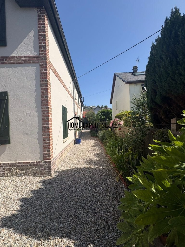 House in Plateau de la Heve, Sainte-Adresse, France 4 - 18267161