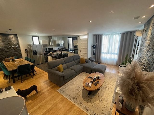 House in Le Blanc-Mesnil, Ile-de-France, France 4 - 18267210
