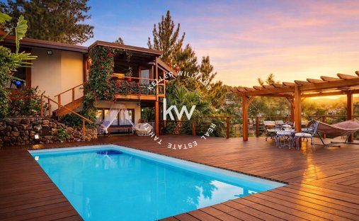 Haus in Punaauia, Inseln über dem Winde, Französisch-Polynesien 1