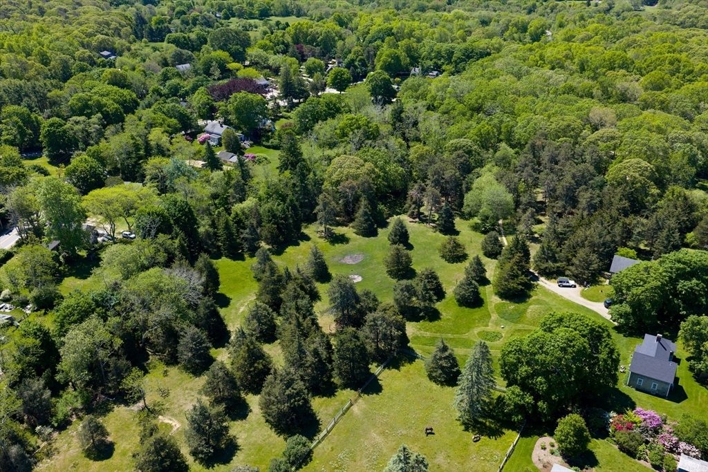 Land in Oak Bluffs, Massachusetts, United States 2 - 18267040