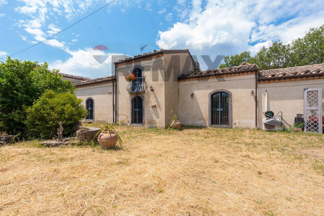 Country House in Linguaglossa, Sicily, Italy 2 - 18267029