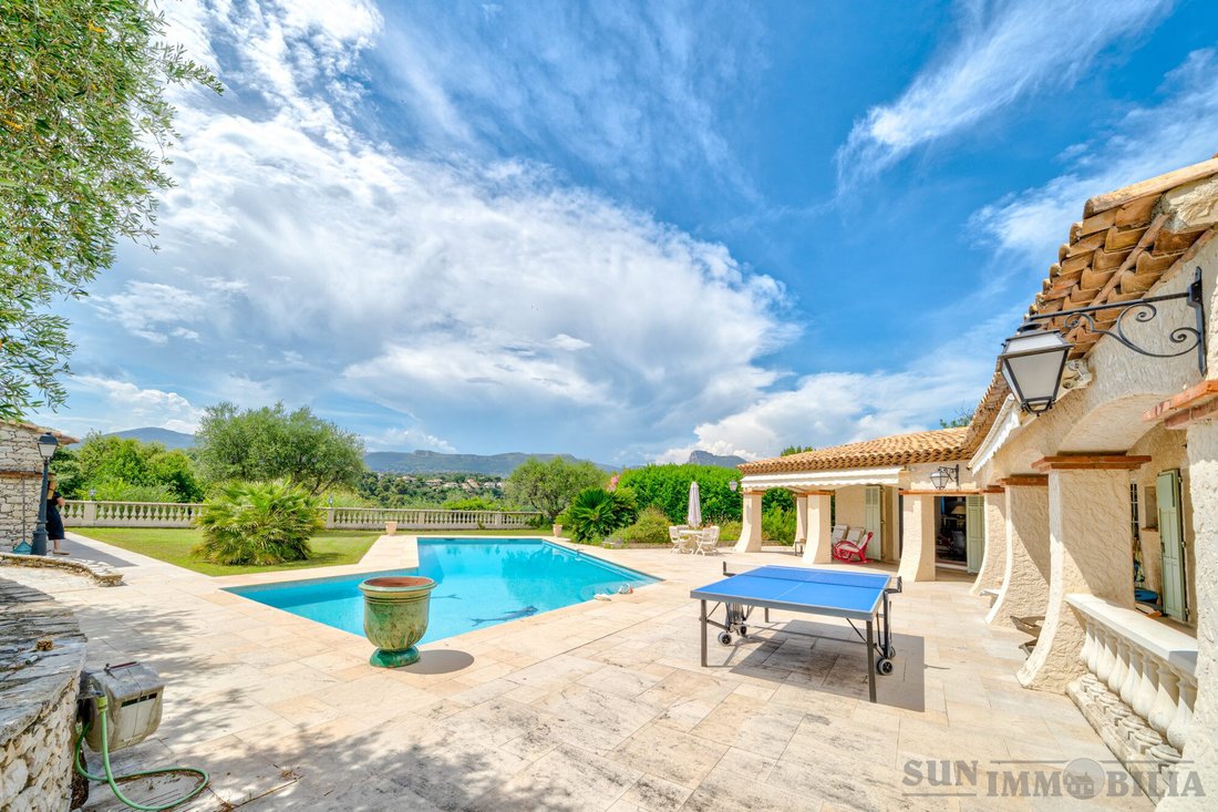 Villa in Nord, La Gaude, France 4 - 18059970