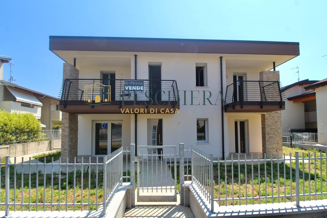 Villa in Valeggio sul Mincio, Veneto, Italy 3 - 18021720