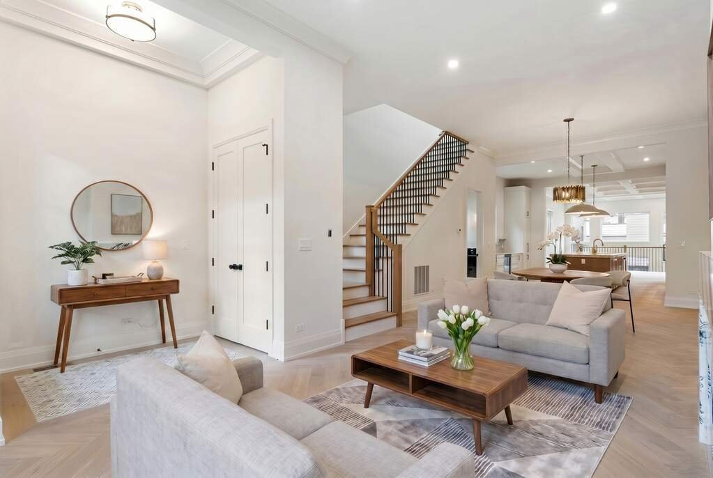 House in Chicago, Illinois, United States 2 - 18256980