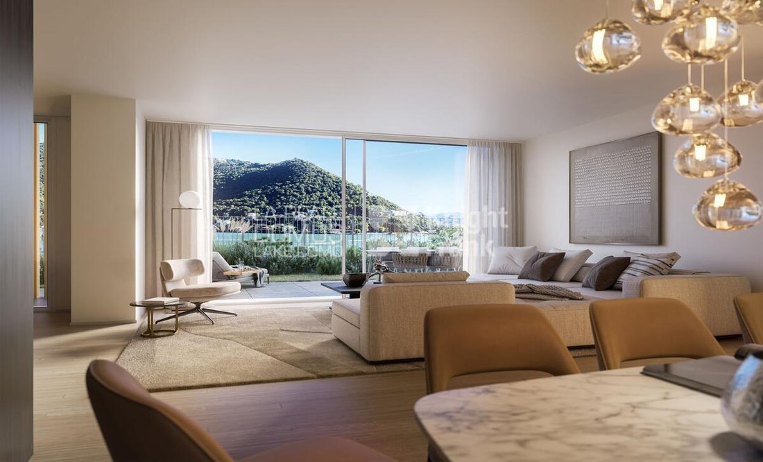 Apartment in Sagnino-Tavernola-Monte Olimpino, Como, Lombardy 2 - 18267543
