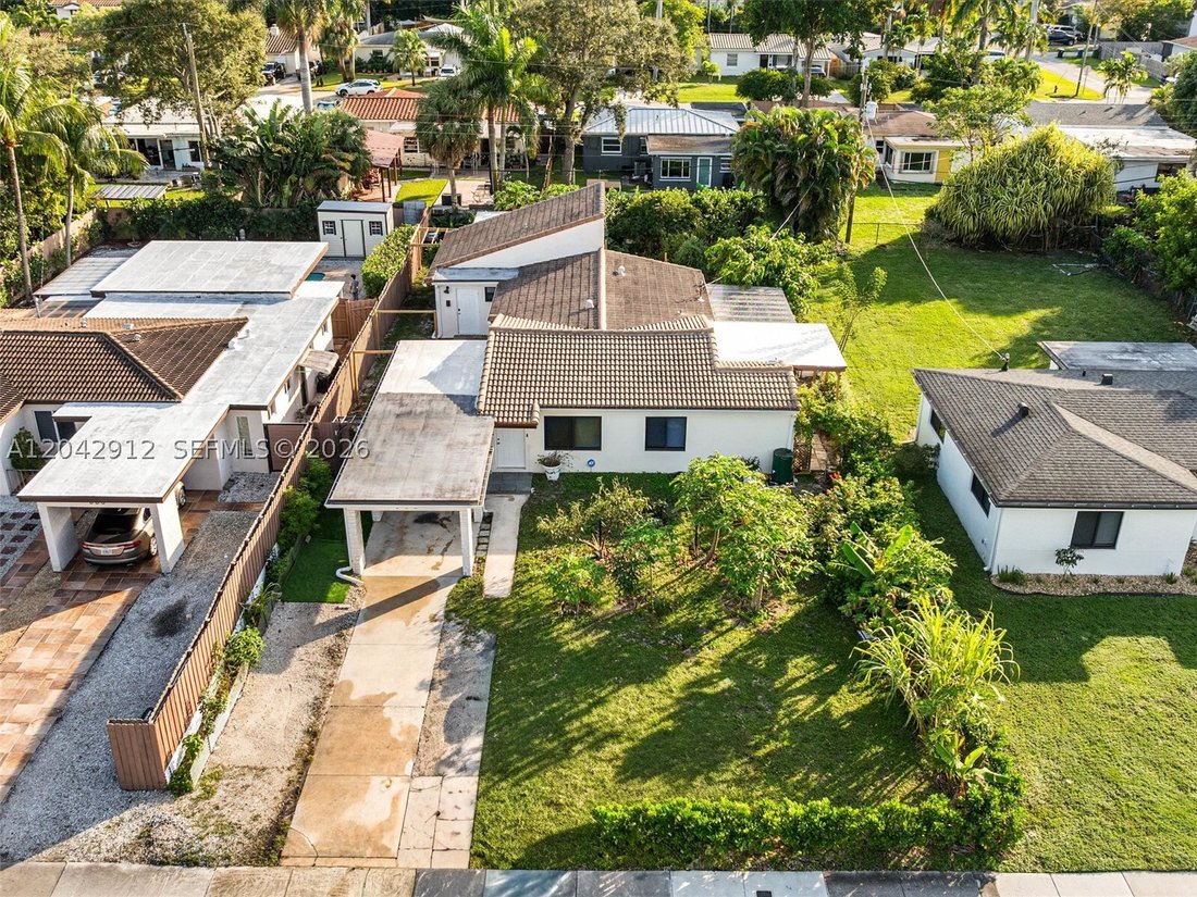 Maison à Fort Lauderdale, Floride, États-Unis 1 - 18267368