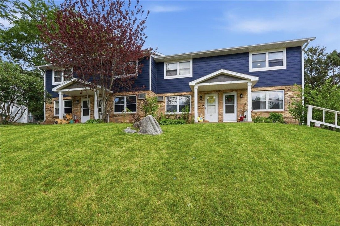 Townhouse in Madison, Wisconsin, United States 1 - 18267873