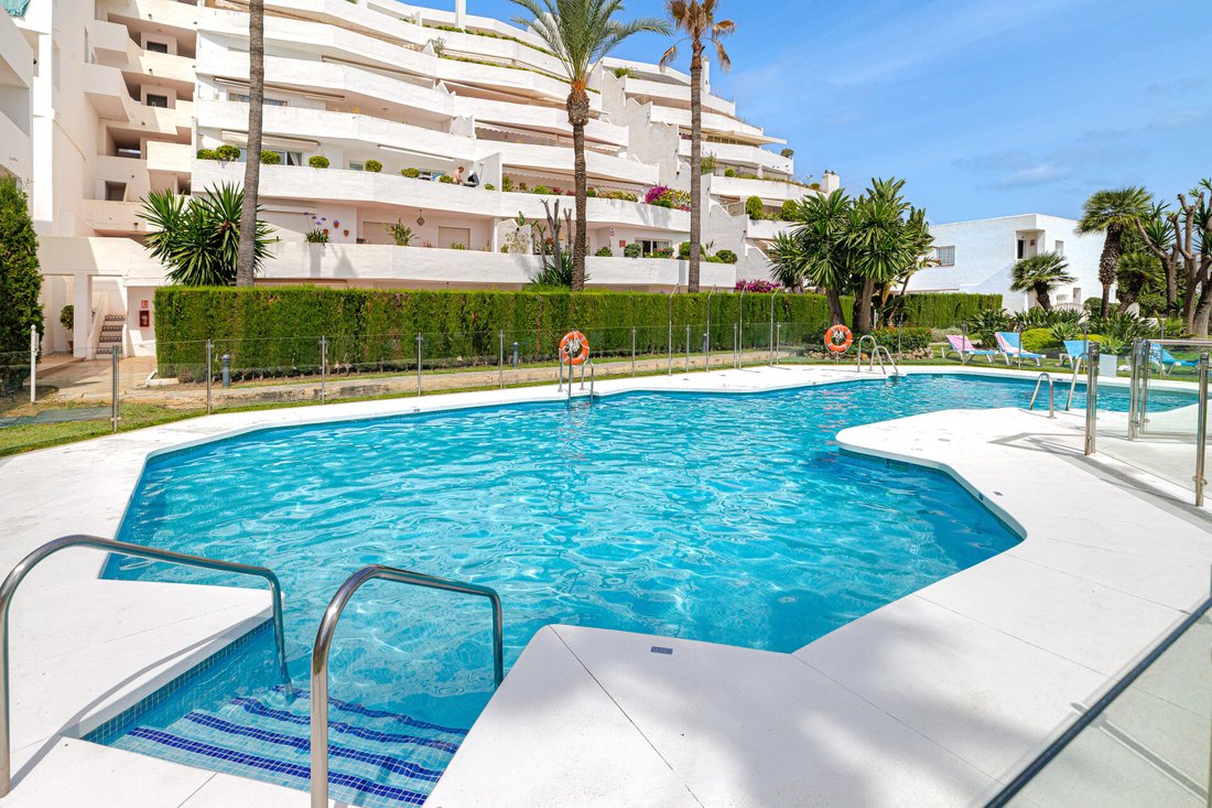 Apartment in Puerto Banus, Marbella, Spain 5 - 18079246